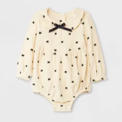 Baby Girls' Bow Printed Velour Romper - Cat & Jack™ 9 Baby Girls' Bow Printed Velour Romper - Cat & Jack™ -CAT and JACK Store GUEST 2a7a350a f1bb 4b81 9190 e6e77bd9d5ee