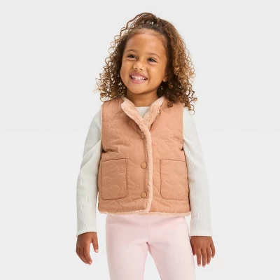 Toddler Girls' Quilted Reversible Jacket - Cat & Jack™ Beige 5 Toddler Girls' Quilted Reversible Jacket - Cat & Jack™ Beige - Image 3