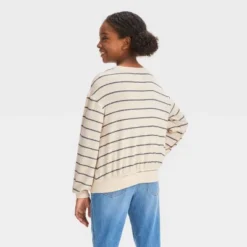 Girls' Cozy Pullover Sweatshirt - Cat & Jackā¢
